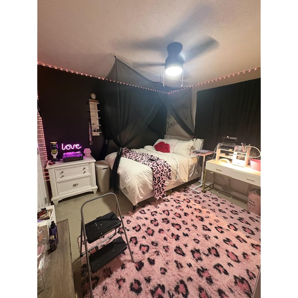 Cheetah Print Throw Blanket, Cute Pink Flannel Blanket, 90" x 90"